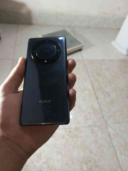 هونر اكس 9اي شاشه منحنيه للبيع مابي عيب نضيف فقط الكسر بالشاشه ذاكرته 256 رام 8+5 باقي موصفات معروفهه
سعرة 170
*********** حزيران
