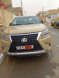 للبيع  لكزس برادو  موديل2012 وارد امريكي حادثها Gx460  من الخلف جاملفا...