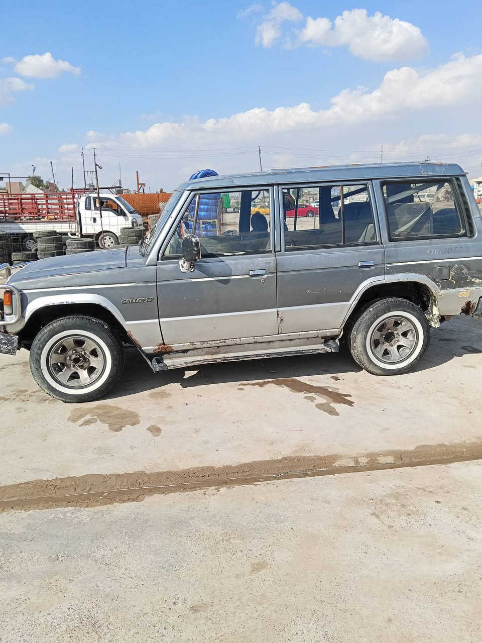 سلام عليكم كالوبر لبيع او مراوس سياره بسمي شرط تحويل  مديل ربعه وتسعين سعر 35وبيه مجال لطيبين (***********)
و
