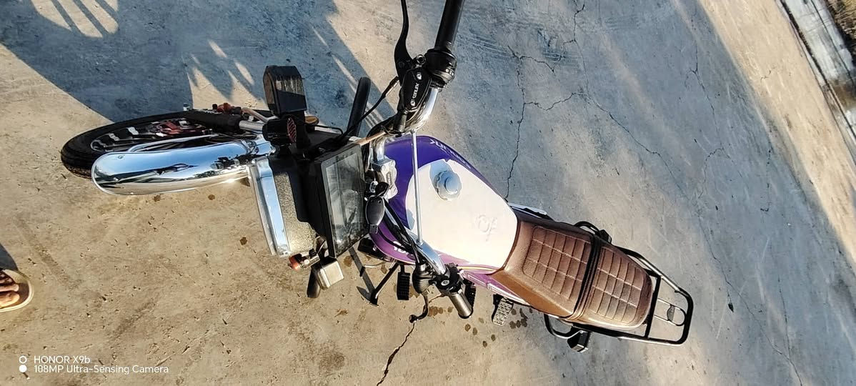 سلام عليكم دراجه البيع كفاله عامه موديل 2025 محرك 200 مكان عزيزية ***********
