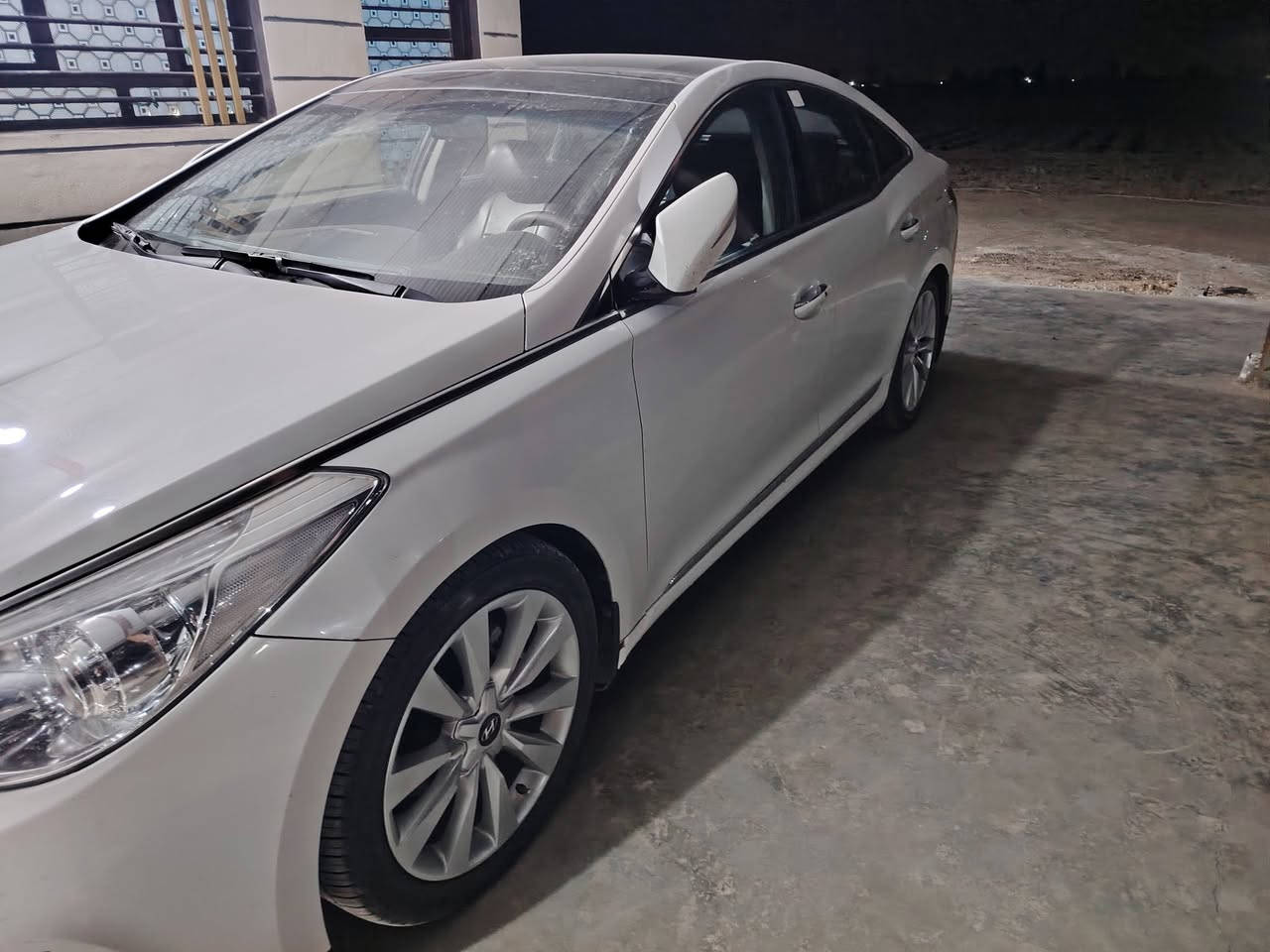 صباح الخير ازيرا موديل 13فول مكفوله من الضربه ولتبديل فول مواصفات للبيع تحويل مباشر عنوان بابل قضاء جبلا *********** السعر 130
