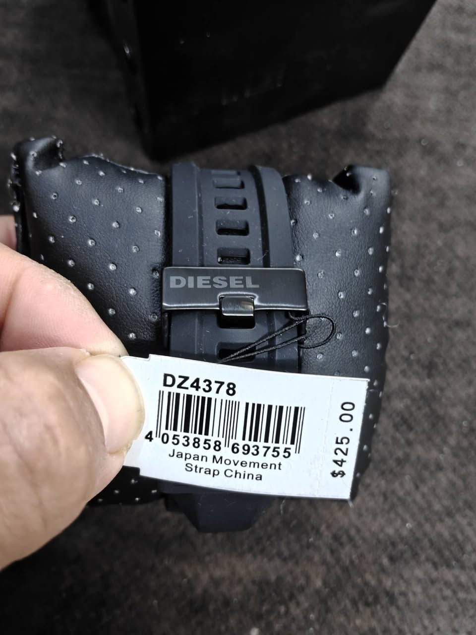 بلاك ادشن من ديزل


**إذا كنت صاحب هذا الإعلان وتريد حذفه لأي سبب، رجاءا أرسل رسالة إلى الدعم الفني**