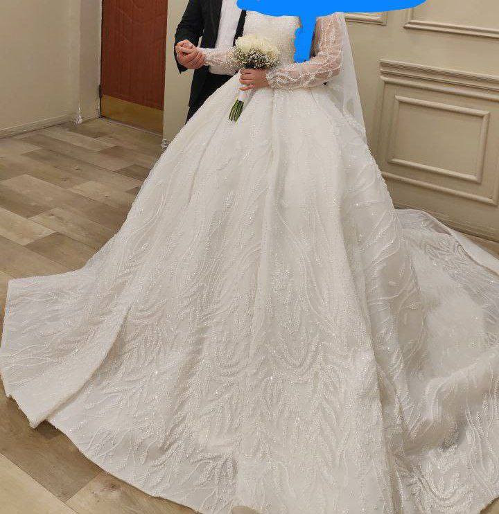 بدلة عرسي من تصميم احمد البديري شغل هاند ميد ثكيله تلبس من 36 لل40 مال بنيه ضعيفه حد وزن 60 وياها تاج زاركون اصلي وطرحه وبرنص ب150 الف متوفر توصيل بغداد والمحافظات


**إذا كنت صاحب هذا الإعلان وتريد حذفه لأي سبب، رجاءا أرسل رسالة إلى الدعم الفني**