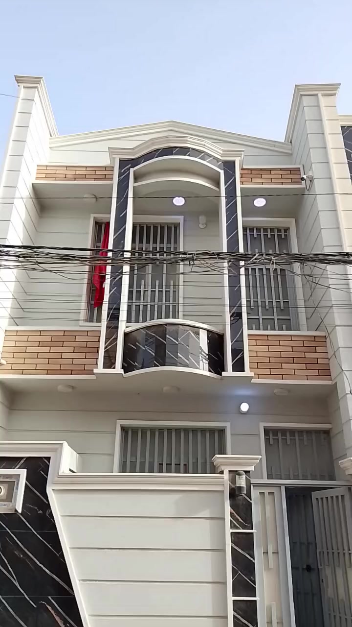 للبيع 50 متر طابق ونص حي سومر خلف متنزة ضوء القمر بناء طابوك واجهه ملكيه
يحتوي على استقبال وصاله ومطبخ وصحيات داخليه وصحيات خارجيه وطارمه ومنور والطابق الثاني غرفه نوم وصاله وصحيات يبعد عن الامام 2كيلو وقريب السايدين الجدد 

*********** واتساب
