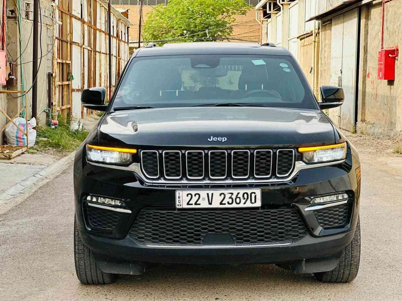 السلام عليكم جيب 24 بلكن كلين بدون حادث رقم اربيل سنويه بسمي ماشيه 52 فول مواصفات لمتدد السعر 33000 $ مكاني بغداد ***********

