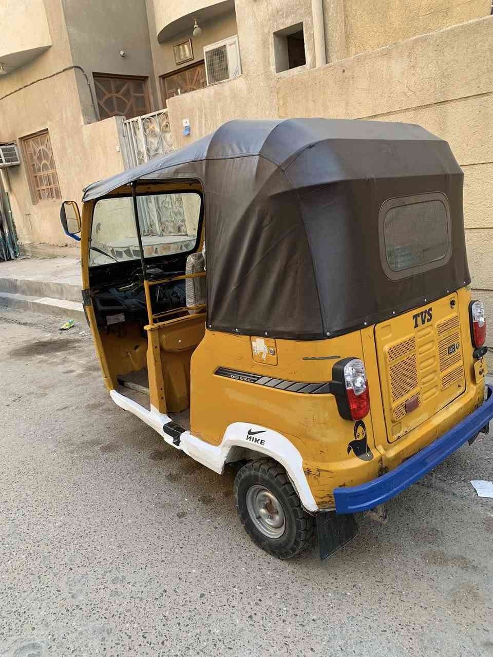 تكتك مديل 18 محرك خير من الله والبدي شوف العين بيه شويه خياسات جادر وحديد كله جديد التكتك أوراق كامله السعر 3 ونص  عنوان بصره الجمهوريه أتواجد واتساب ***********
