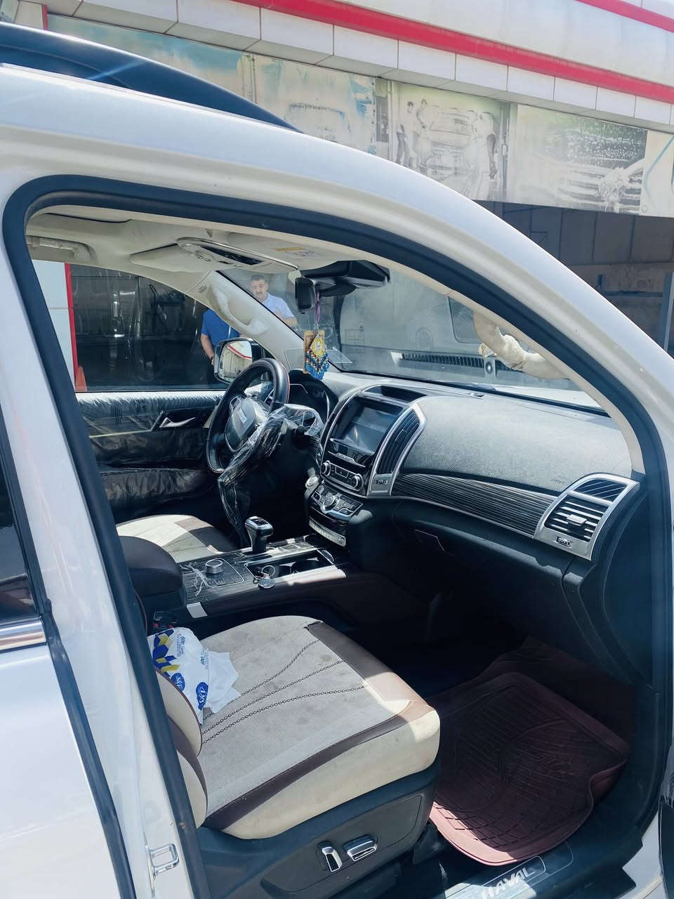 السلام عليكم 
هافال للبيع موديل 2022
7راكب 3 تبريد فول مواصفات
ماشية 71 الف 
مكفولة من كولشي 
سعر 250
هاتف ***********
