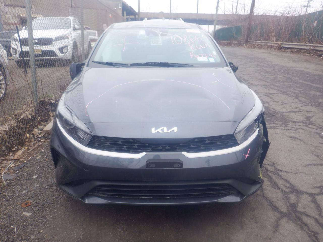 كيافورتي
٢٠٢٤
معوقين كربلاء
وكاله عامه 
حادث موضح 
اي ستفسار 
***********
مكانه كربلاء
