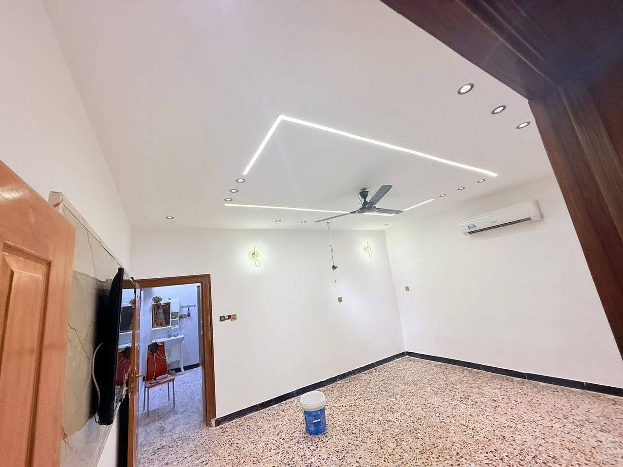 ديكورات محمد الجبوري عمل كافه الديكور بغداد وجميع محافضات العراق لباقي تفاصيل اتصل! ***********.             ***********
