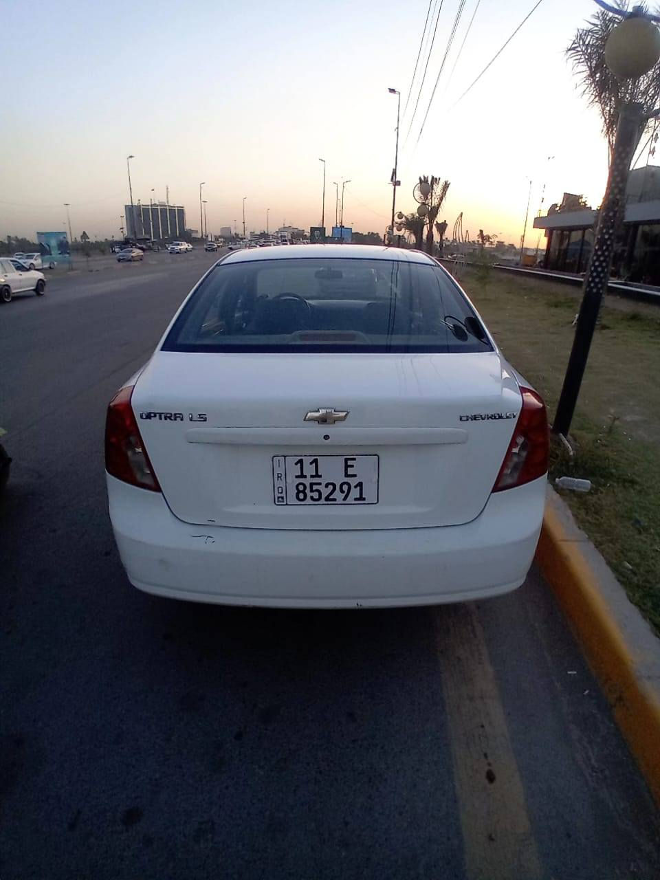 السلام عليكم اوبترا موديل ١٢ السياره بس طخطخات خفيفه  بالكشر خليجي الشركة العامه بسمي مكينه كير خير من الله  تبريد شغال رقم الهاتف ***********
