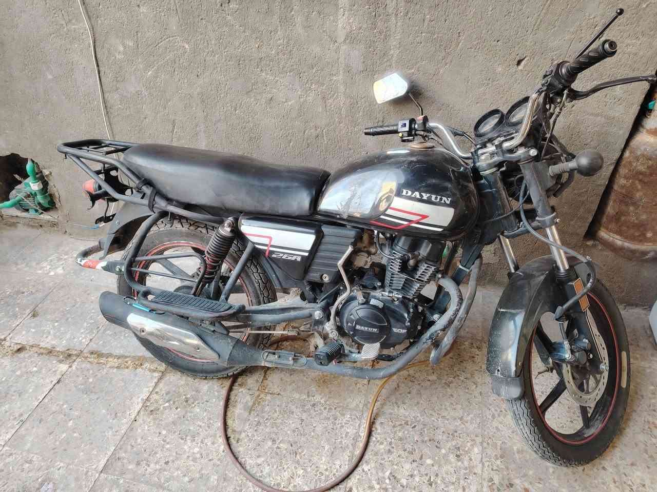 دايون نفخ لون اسود محرك ١٥٠ cc  موديل ٢١ أوراق اصوليه
كربلاء الجاير

***********

دراجه بيها خيط بخار وعوزها نواقص بسيطه

٩٥٠ وبيها مجال
