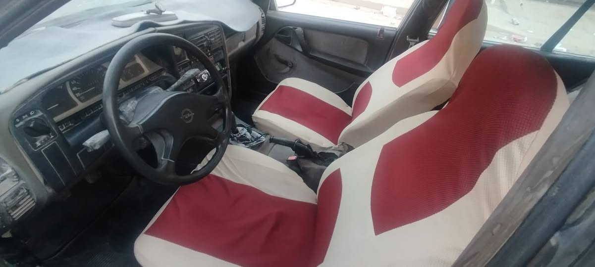 للبيع اوبل اوميكا موديل ٨٧لل استفسار الاتصال على الرقم ***********
