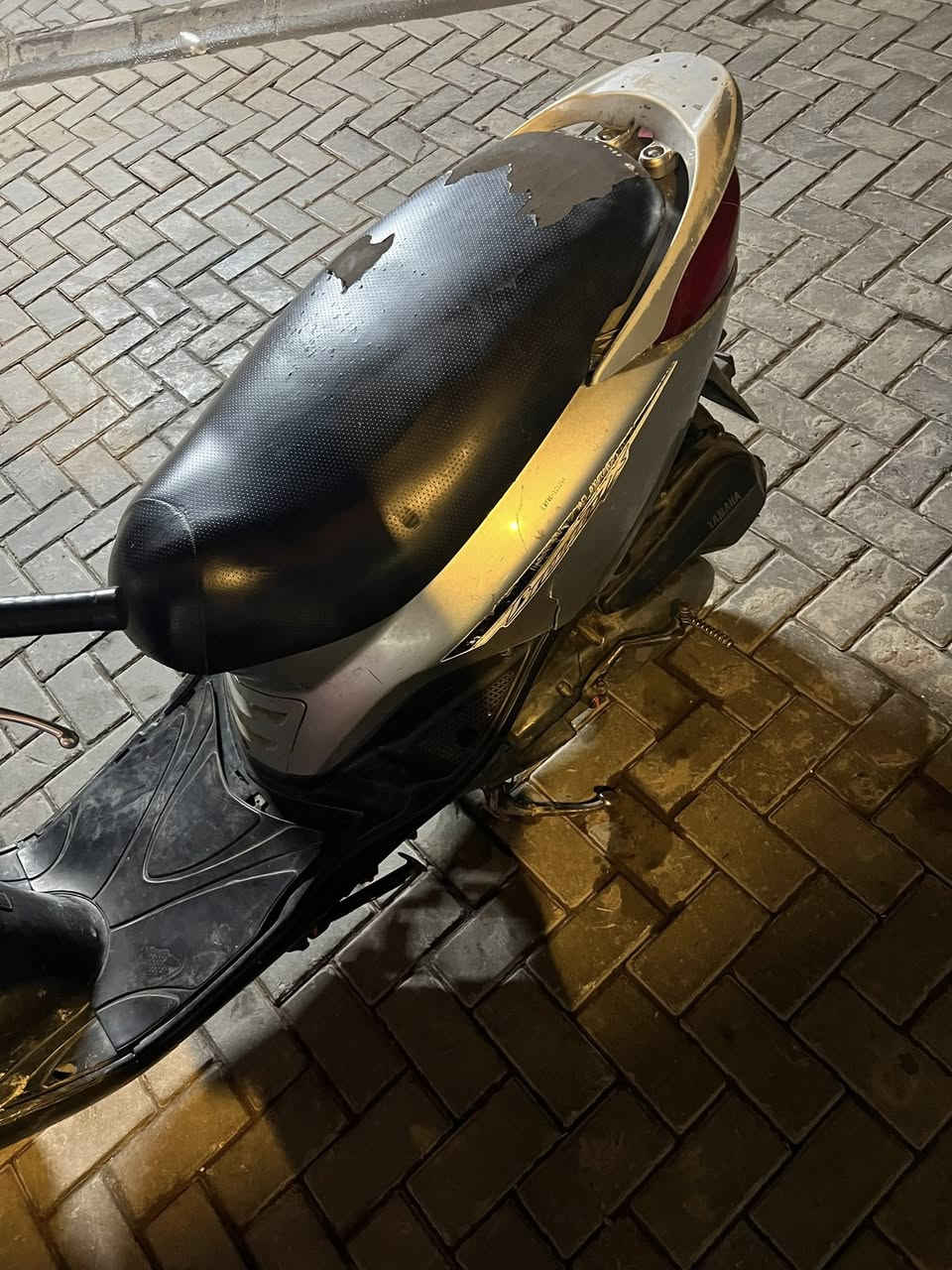 دراجه بريز محرك ما مفتوح دراجه وين ما يعجبك وديه ختم واحد أورق رمبه موجوده سعر 500 رقمي *********** مكان مدينه
