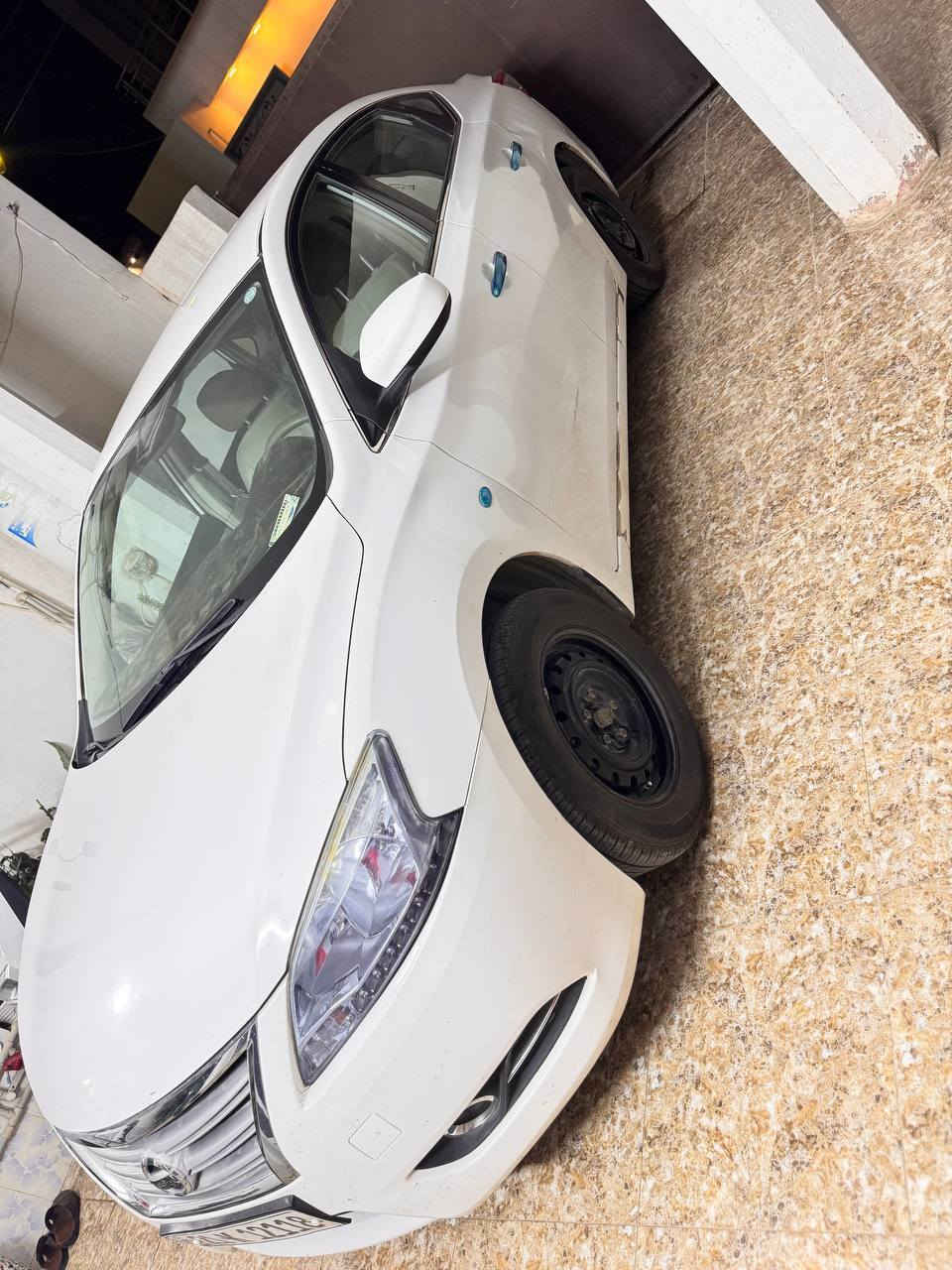 سيارة مكينة كير بشرط سنوية لحد 2030رقم سلمانية بسمي تحويل شرط بي كوبون بزين 4طايرات شديله جديد اسبوعين فين بمب جديد ياترى جديد شديلة نوزلات جديد صارلة 3ايام دهن كير هم جديد سيارة خير من الله  سيارة بكركوك للبيع فقط رقم موبايل ***********/وكهربياتة كلشغال مابي اى عيب كركوك, العراق
