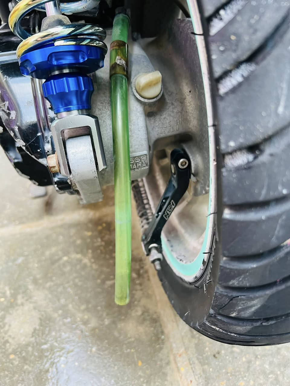 سلام عليكم شباب سكنس جبلي للبيع الدراجه خير من يم الله ما مفتوحه المكينه 58اصل من اليابان الدراجه ماخذه رمبه 
عليه دبلات رياضي سبع الوان بيه فج برمبو رياضي  
عليه بك لايت رياضي اسود 
عليه اشاير خلفيه رياضي الدراجه مطلوب بيه 1100 مليون وميه وبيه مجال قليل حق جيه مكاني بغداد 
هاذ رقمي مامتواجد فيس ***********
