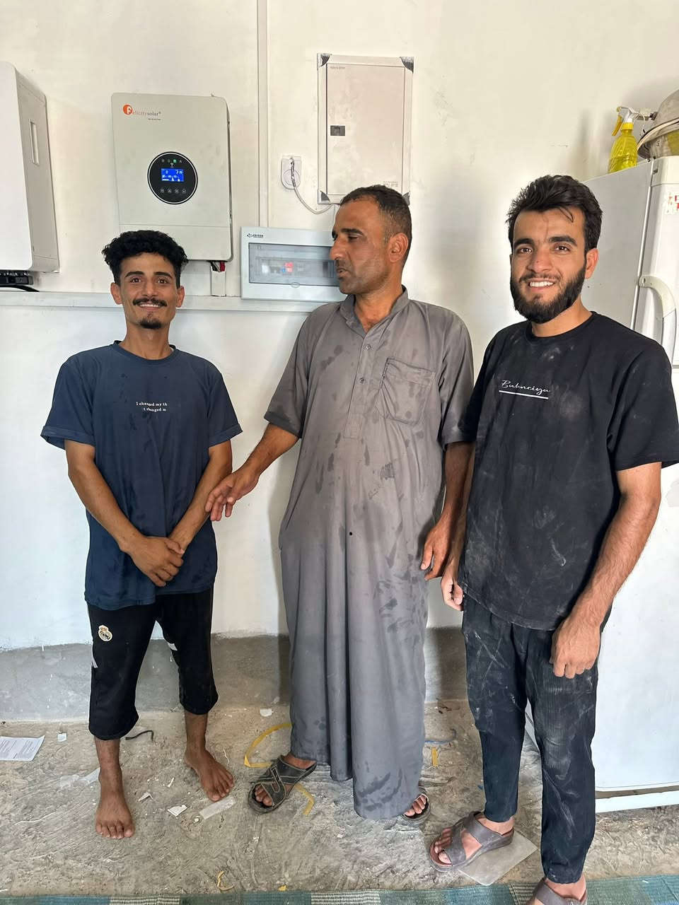 جانب من أعمالنا التي أنجزتها سما بغداد للطاقة الشمسية خلال اليومين الماضيين، حيث تم تجهيز ونصب منظومات طاقة شمسية بأعلى معايير الجودة والإتقان.
بطاريات فلستي سولار
إنفيرترات فلستي سولار
ألواح لونجي (LONGi) الأصلية
نحرص على تقديم أفضل الحلول في مجال الطاقة الشمسية مع ضمان الجودة وخدمة ما بعد البيع.

📞 للحجز والاستفسار:
***********
