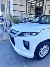 متسوبيشي L200 ناصي دخول جديد  موديل 2023 ماشيه ٩٧ نضيفه جداً كير محرك ...