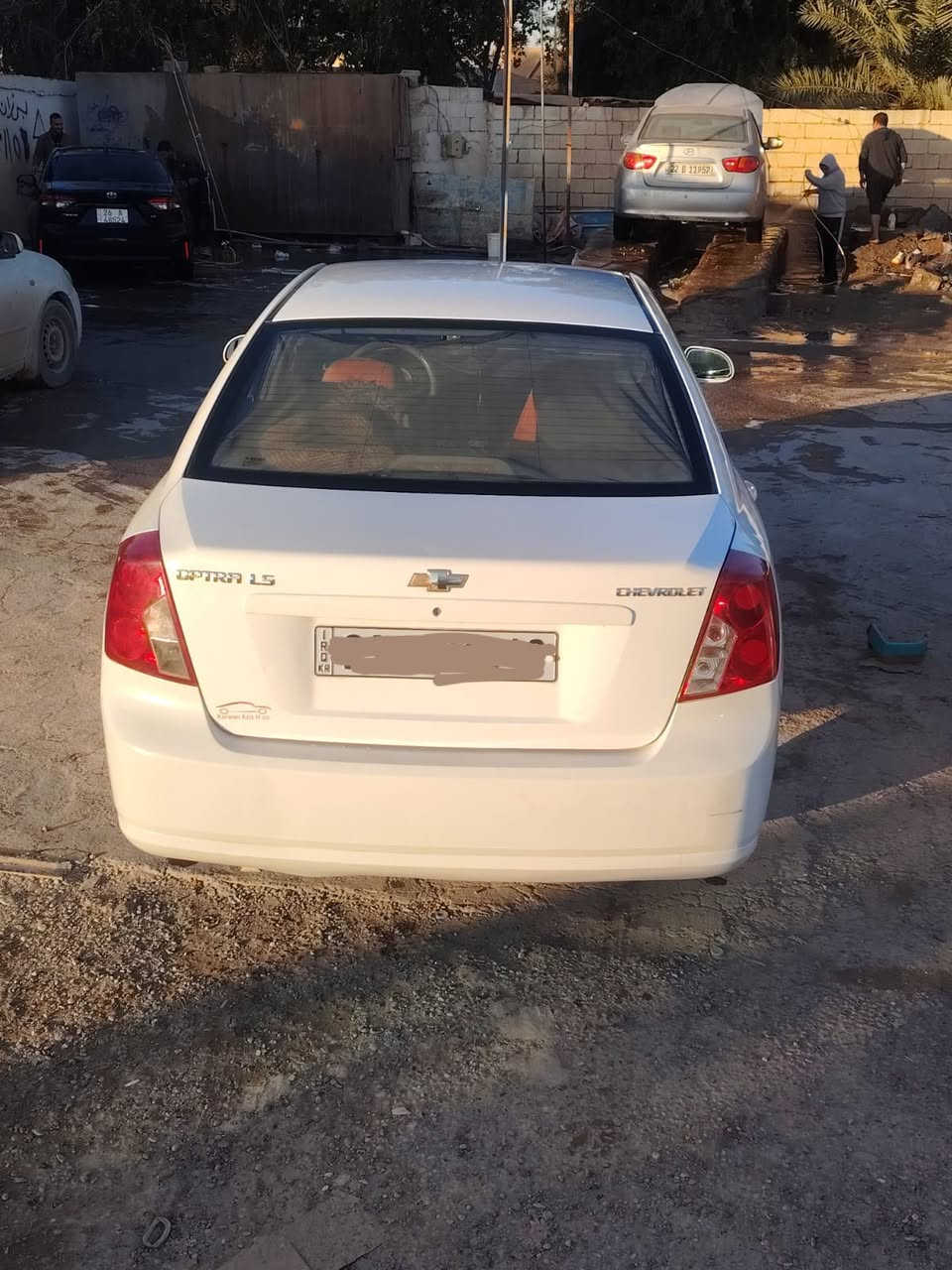 اوبترا 2013 لون ابيض
ماشية 175 الف

بيها جاملغ ايسر مصبوغ جزء منه

وجاملغ الثاني بي بارد

رقم السيارة سليمانية تحويل ثاني يوم

گير ومحرك مكفول من التنقيص والتبخير

مكان السيارة سامراء

السعر 105$  بيها مجال بسيط

رقم صاحب السيارة للتواصل

***********

غير متواجد على الفيس
