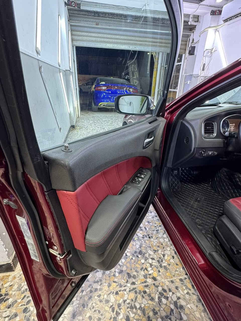 السلام عليكم جارجر 2018 sxt نص فول السياره بلاديه بدون قطرة صبغ كما موضح في السونار ضررها من امريكا فتح العقل فقط كلين تايتل وهنا بالعراق صار بيها طخه خفيفه بارد بل جنطة رقم بغداد أنكليزي تحويل مباشر ثاني وسياره مناقصه ولا اي شي من الدعاميه للدعاميه مكفوله كفاله عامه سعرها 225$ وبيها مجال ديالى بعقوبه اتصال ***********
