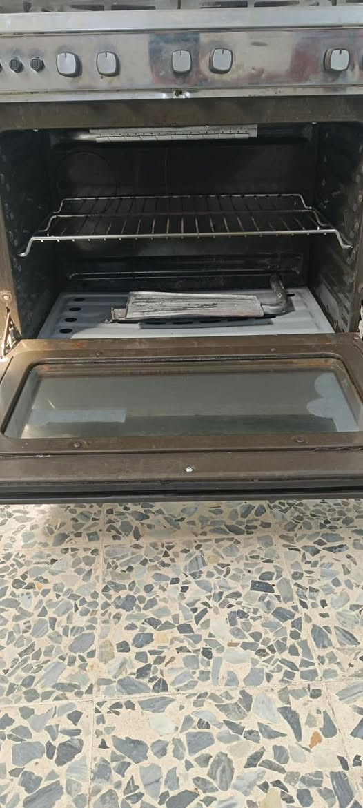 عرض مميز – طباخ عشتار عراقي 5عيون 
حجم عملي مناسب 80*50
 5 شعلات قوية 
 فرن شغال خط واحد
  لون ابيض مقاوم
💰 السعر: 170 قابل للنقاش
📍 العنوان: موصل – وادي حجر
🔹 للبيع أو المعارضة حسب الاتفاق والقناعة 🔹
✨ فرصة ما تتعوض ✨


**إذا كنت صاحب هذا الإعلان وتريد حذفه لأي سبب، رجاءا أرسل رسالة إلى الدعم الفني**