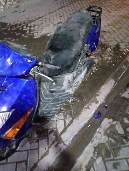 السلام عليكم دراجة ساسوكي 100 كوم حديد هيج ابيعة السعر 150 وبي مجال العنوان مدينة الصدر الرقم ***********
