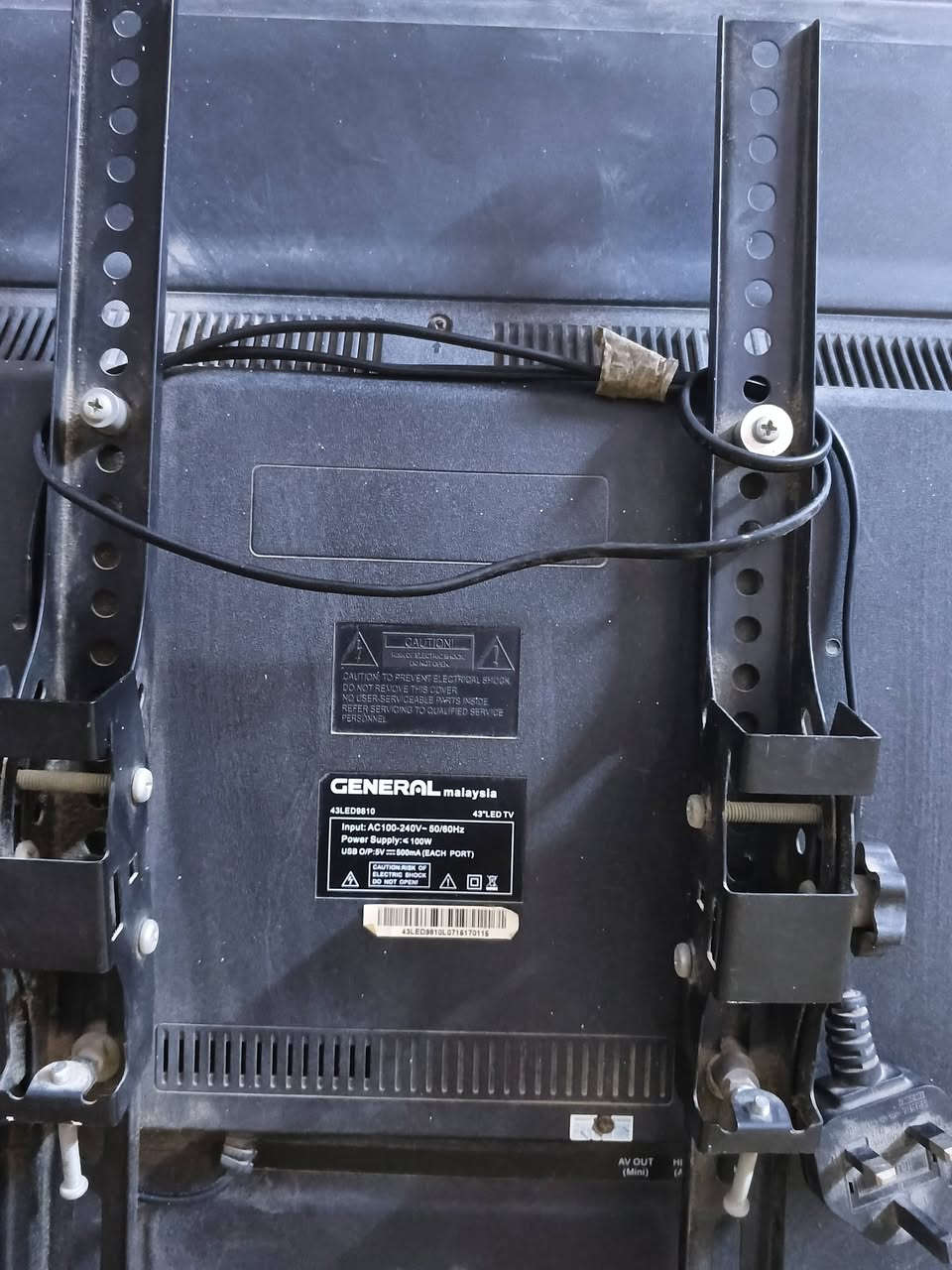 السلام عليكم للبيع بلازما نوع جنرال
مستعملة نضيفة  حجم 42 بدون نت 
شكد تسوة 

مكاني بغداد كفائات العبيدي


**إذا كنت صاحب هذا الإعلان وتريد حذفه لأي سبب، رجاءا أرسل رسالة إلى الدعم الفني**