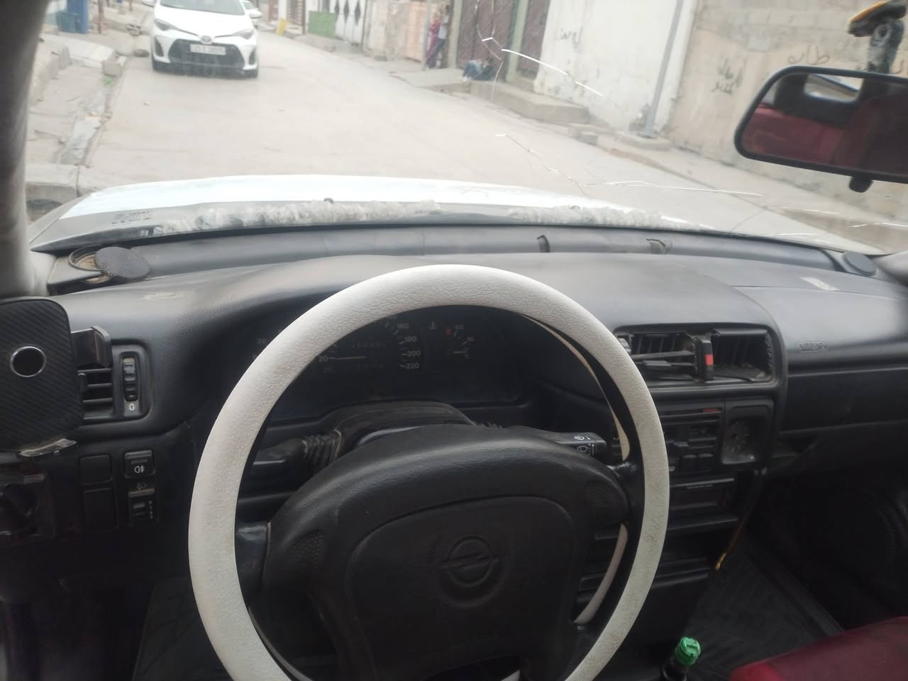 ابل فكترا للبيع فقط موديل 1994 محرك 16 سياره ما بيها ما بيها صبغ ولا تعديل هلالات ما معمره السياره كلها بلاديه سنويه منتهي شرط ال تحويل اكفول من اي عيب شرعي سعرها 35 ابيهامجال قليل قير متواجد عل الفيسبوك فقط على هذا الرقم ***********
