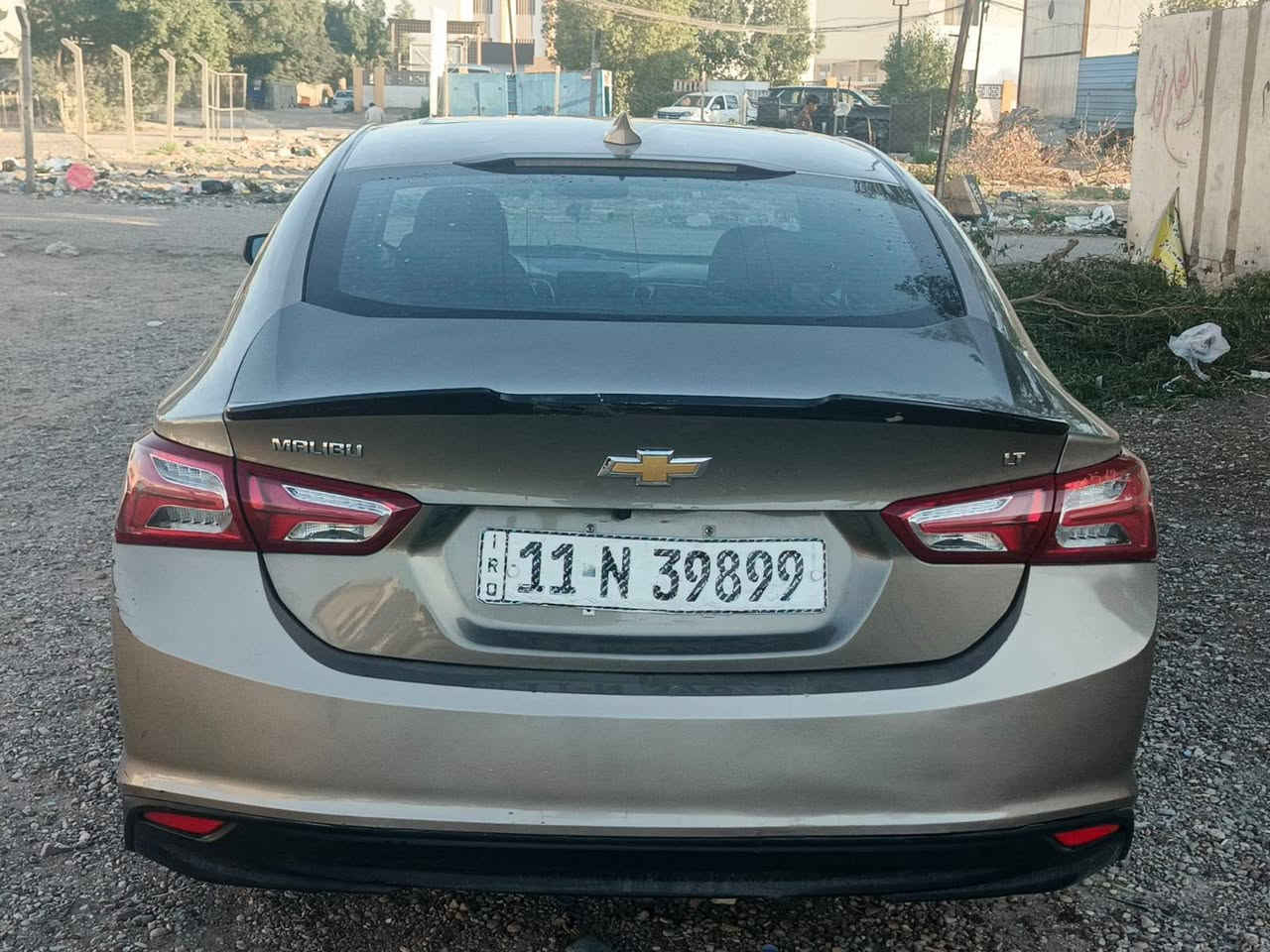 للبيع ماليبو جديدة جدا مديل 2022 LT2  كامل مواصفات  ماشية 39 الف بسمي صور الحادث بالمنشور  بسيط جدا  في بغداد صار رصعة في قبق الصندوك وبدلته  والقديم موجود الي ياخذها انطيهيا وياها ايعدله بارد اذا ايحب ويخلي احتياط لا السواق العدنه بالشارع انت واكف ايدعموك ابطال  السيارة بدون تبديل او فتح بس صبغ حادث امريكا الجاملغ والباب  القمارة بانو راما كلها الحافة بيها كم رصعة مال تحميل من امريكا ممسويهن السيارة برغي مامفتوح بيها جديدة على الشركة بدون ايرباك   رقم بغداد جديد  فول مواصفات مكاني بغداد البياع المواصلات 
السعر ١٢٨ ورقة مجال بسيط  اذا اكو مراوس اوباما جارجر اراوس وفرق 

*********** بغداد, العراق
