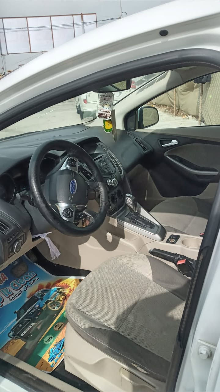 السلام عليكم سياره فورد للبيع موديل 2013 سياره مكفوله كفاله عامه تحويل ثاني يوم 
المكان كوت 
للاستفسار والتواصل على الرقم ***********
