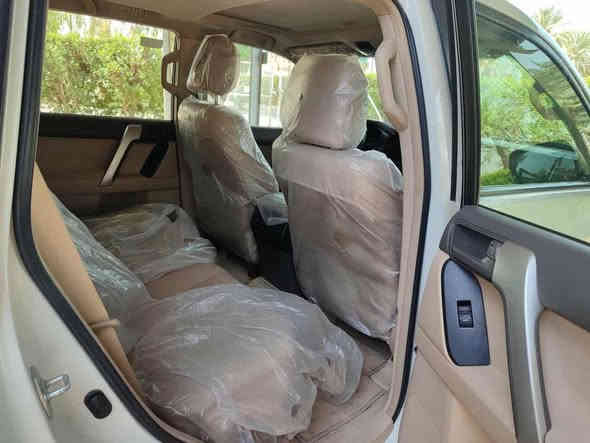 السلام عليكم 
للبيع برادو 2021 TXS 

 

رقم اربيل

مكفولة كفاله عامه 

بيها فقط زلغه بالدعاميه كلش صغيره

ماشية 53الف km 

مكاني بغداد 

تحويل ثاني يوم 

 $480

للاستفسار ***********
