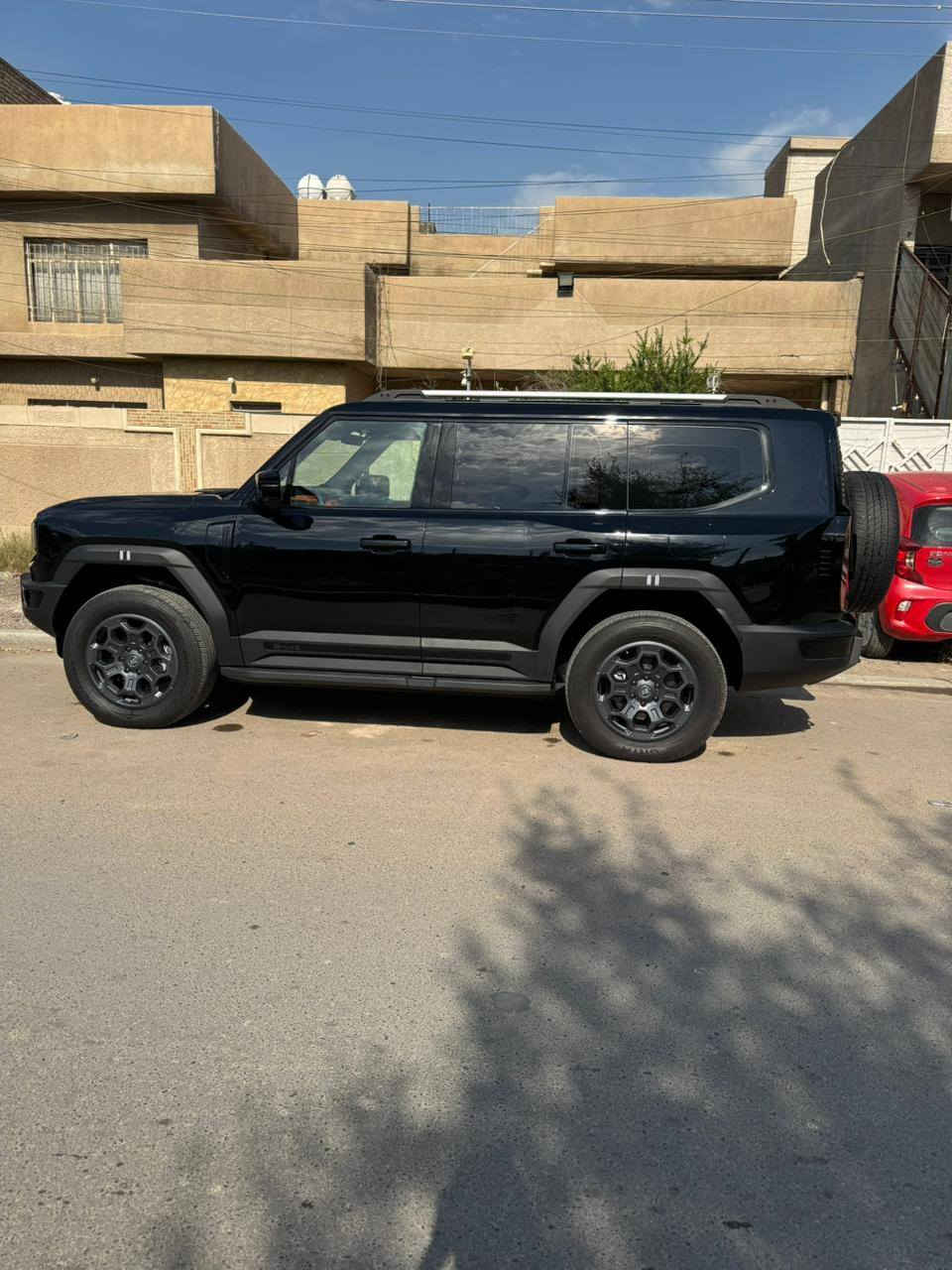 جيتور G700 موديل 2026 وكاله هارلم 
سياره جديده جدا كفاله عامه من كلشي ماشيه 3000 كم 
ضمان 10 سنوات 
مرقم بغداد مكاني بغداد 
فئه لكجري 
سياره غنيه عن تعريف مواصفات كامله للاخير 

بيع فقط بدون مراوس
رقم صاحب سيارة ***********

