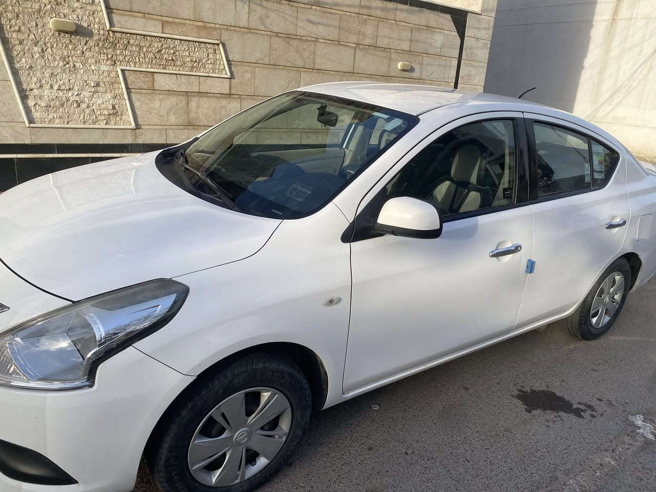 السلام عليكم نيسان سني موديل ٢٠٢٠ بغداد ماشيه 58 الف بليته زركه السياره بيها ٣ مكانات بارد بسيط وبيها جاملغ ونص باب صبغ خلفي سونارها مرفق مع الصور السعر ١٠٨ وبيها مجال العنوان الصالحيه مدوامه أرضيات بسيرها منازل للاستفسار ***********
