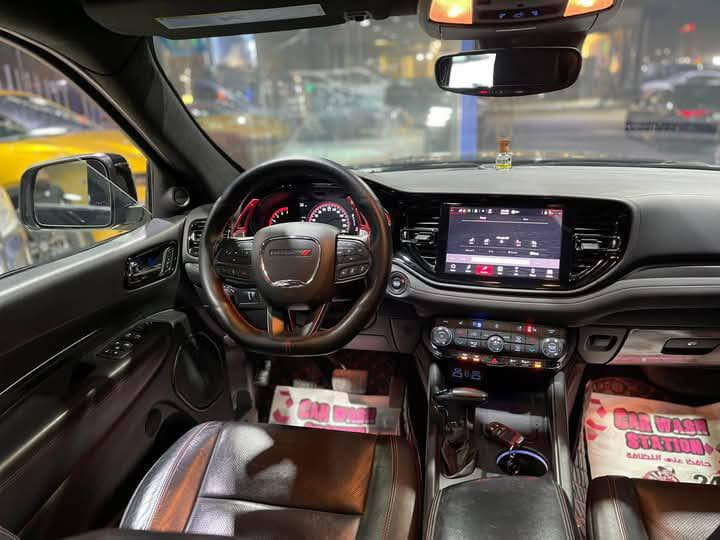 #السياره: دودج دورانكو ار تي ماكس R\T MAX
#عداد_المسافة : 29 الف ميل حقيقي

#الضرر : طرف الجاملغات والبنيد الحادث مواصل للراديتر نفسه بلاديه
صور الحادث بالمنشور
#الرقم : بغداد دولي

#الايرباك : بدون ضرر اي ايرباك

صور الحادث بالمنشور

#المواصفات : 

▪️السيارة : دودج دورانكو R/T MAX

▪️الموديل : 2022

▪️المحرك : 5.7L . V8  (ثمانية سلندر)

▪️حجم الويل : ويل كب حجم 20 اسود مع طقم تايرات بحالة ممتازة

▪️مصابح امامية زنون مع LED مع كشافات دعامية زينون

▪️بصمات عدد 1 للأبواب مع بصمة جنطة وبصمة تشغيل وتشغيل عن بعد

▪️غرفة السيارة جلد لون اسود اصل

▪️فتحة سقف ( سلايد روف ) بالقمارة

▪️رادار امامي مع مانع تصادم

▪️حساس امامي اصل

▪️حساس خلفي اصل

▪️تحذير الخروج عن المسار

▪️تحذير النقطة العمياء

▪️شاحن لاسلكي ( وايرلس )

▪️مقاعد تبريد وتدفئة

▪️كامرة خلفية دوارة اصل مع الستيرن

▪️شاشة الدشبول الحجم الكبير

▪️تحكم فول كهرباء لكرسي السائق والراكب 

▪️ذاكرة كشن

▪️سستم صوت

▪️دفع رباعي 4*4

▪️إشارات على المرايا الجانبية

▪️تحكم ستيرن جهتين بلوتوث وحاكية وكروس سرعة وتحكم صوت 

▪️نظام ABS مانع انزلاق
السعر 322 ورقة بيها مجال 
 للاستفسار ***********
النجف الأشرف
