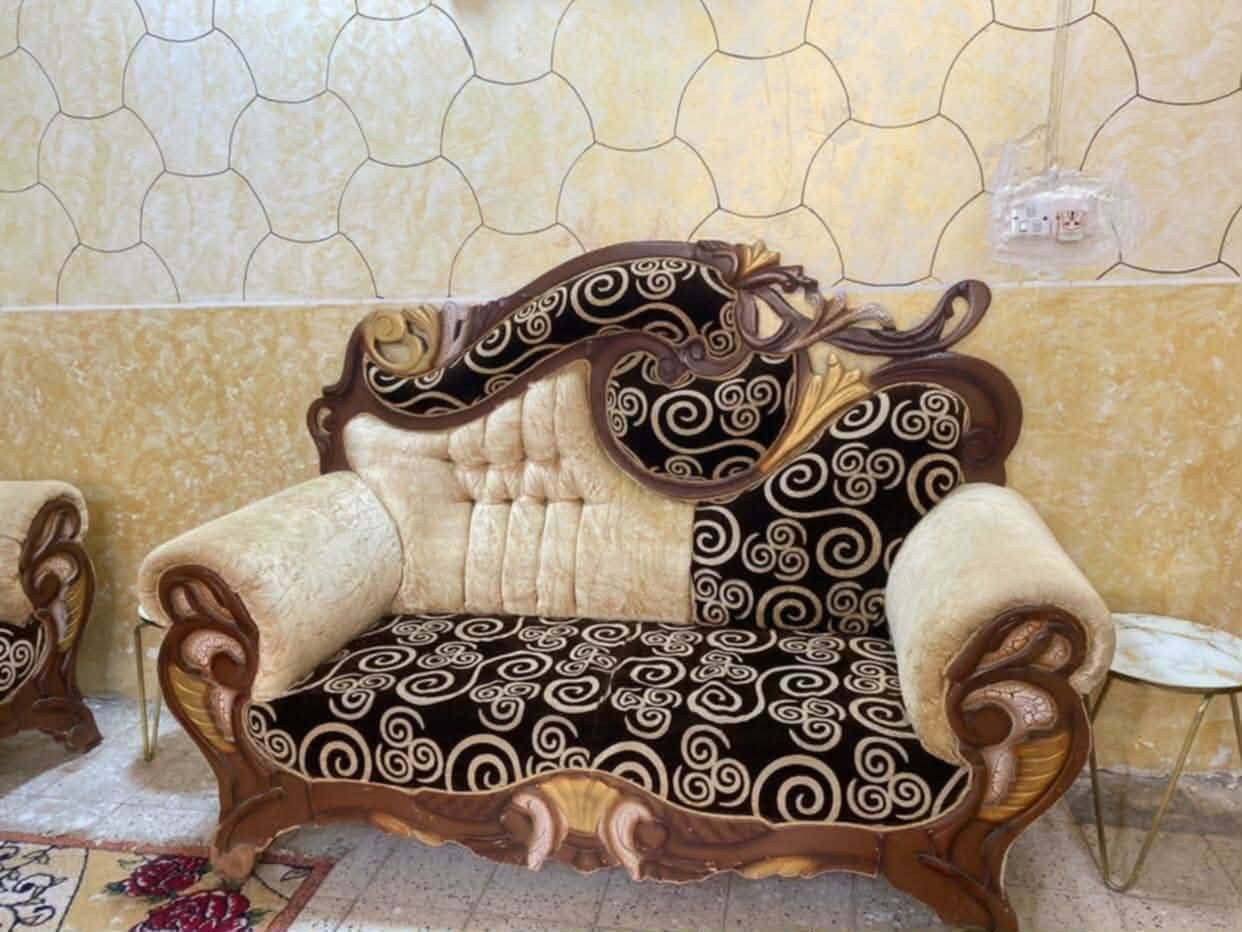 تخامه للبيع والأسعار مكتوبه الشراي يتصل على الرقم الموجود ***********

