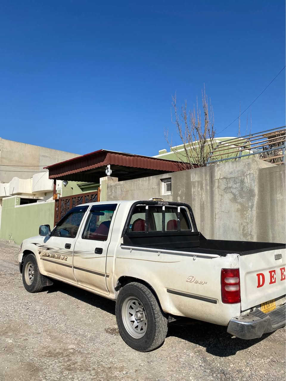 دير ٢٠٠٦ مةكينة بةخ بي سبوغ و ليدران بةشةرت كيرو مةكينة اكسل بةشةرت كارةبايات لسر بيلادي سيارةكي بي موشكيلةية *********** سوران, أربيل
