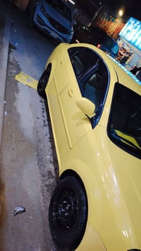 اوبترا ٢٠١٠ خليجي للبيع السياره خير من الله كهربائيات كلها شغاله ماكين...