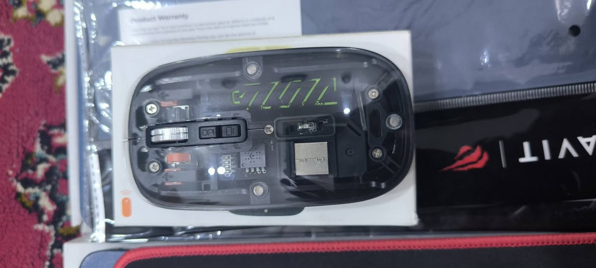 هونر باد 8
المواصفات 
حجم شاشه كبير جداً 12 بوصه
ذاكره 128
بطاريه كبيره 7250mAh
شحن سريع 22.5 W
المعالج Snapdragon 680 4G
الجهاز مستخدم يومين فقط يعني يعتبر ما مستخدم بعده جديد مع ملحقات ماوس وكيبورد وگفر ايباد مع شاشه ضد الكسر أصليه الغراض كلهن جدد وأصليات ما مستخدمات كفاله عامه وشرط النظافه من الزلغ وهذا رقمي *********** 
سبب البيع محتاج فلوس
