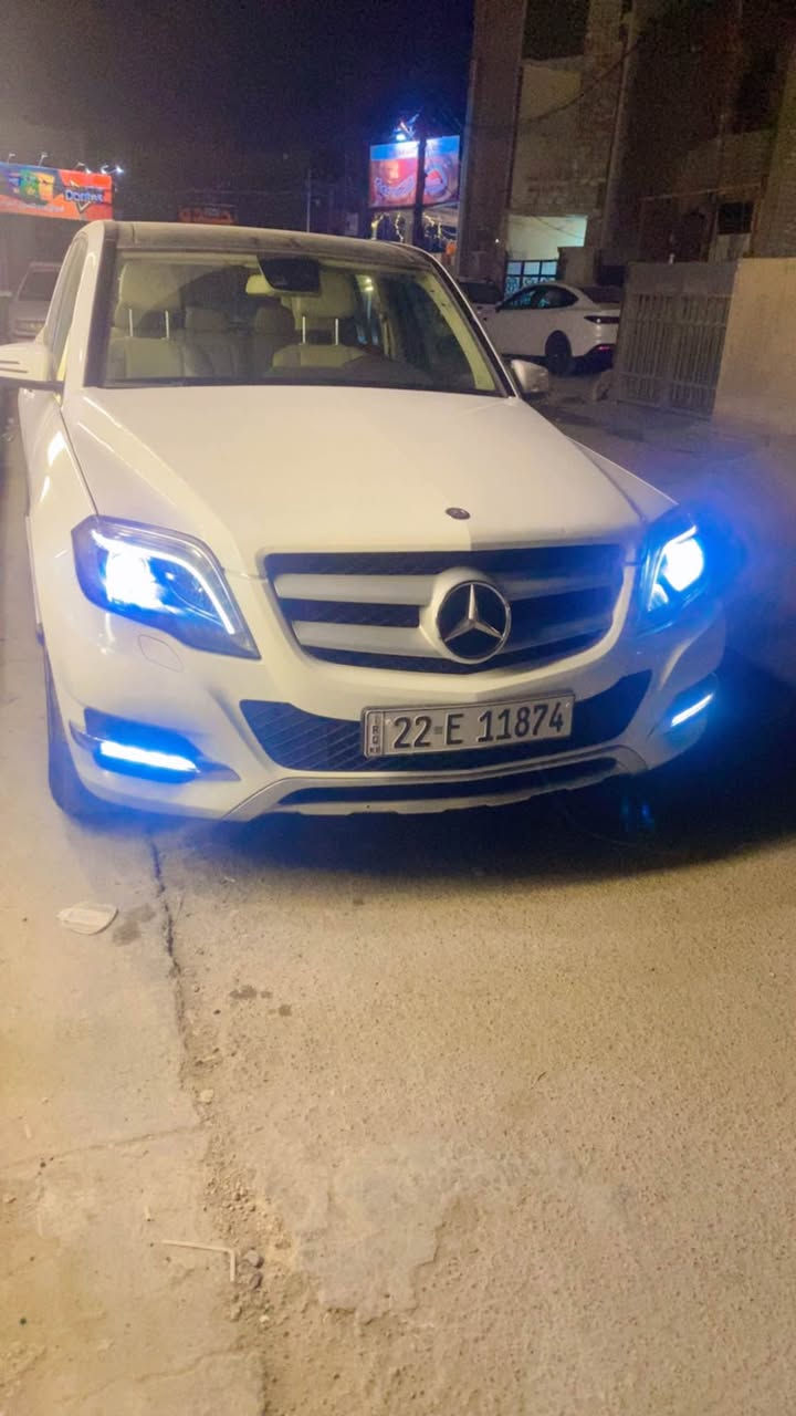 مرسيدس بنز GLK 350
موديل  2013
رقم أربيل 
4X4 فور متيك
السيارة نظيفة جدا خالية من كل نقص 
زيرو مسج
داخل صحراوي جلد 
تدفئة كشنات أمامية
محرك   3500 
6 سلندر
سيدي جنجر 6 أقراص
شاشة كبيرة وسطية وكاميرا خلفية 
حساس مطر
نظام اقتصادي ايكو 
اطفاء ذاتي 
بارك ذاتي عند فتح باب السائق 
ليد أمامي
تحكم ستيرن 
مثبت سرعة 
صندوك كهربائي 
سياره بصمه 
بانوراما 
محرك اقتصادي 
وارد خليجي مكفوله كفاله عامه
بدون صبغ بدون ضربه 
اعلى فئة في glk
فول مواصفات 1/1
مكاني بغداد بلديات 
السعر 195💲وبي مجال قليل 
الرقم اتصال او واتساب *********** بغداد, العراق
