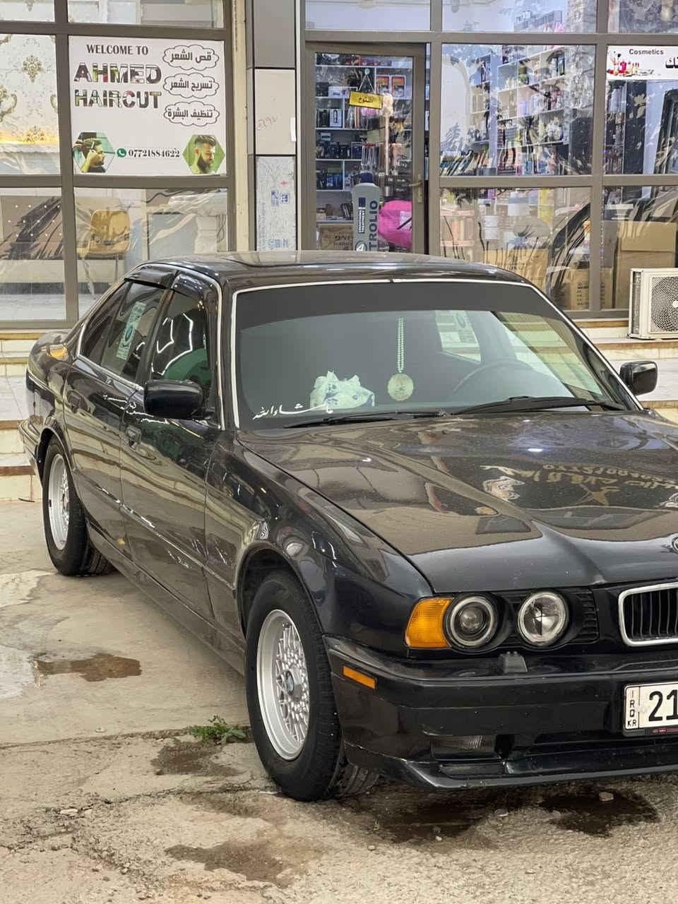 موديل 1990
تبريد 
سلايت 
جام كهرباء 
abs
بجم عريض 
لايتات عدسة 
صدر امامي خلفي جديد 
ويل خلية وتايرات جديد 
باتري جديد 
ضربة جاملغ خلفي بدون شاصي بدون داخل 
رقم سليمانية دولي وسنوية ماساقطة تحويل ثاني يوم 
السعر 65
***********      525ai كير عادي بلاد
