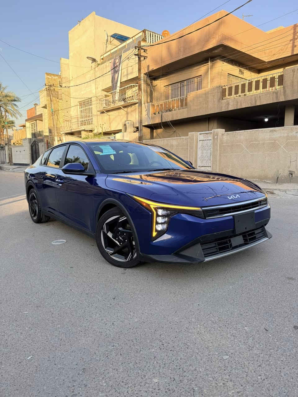 السلام عليكم كيا K4 وارد امريكي
مواصفات EX 

رادارات امامي خلفي جانبي نقط عمياء تشغيل عن بعد قياده ذاتيه توقف ذاتي هند بريك بصمه تحديد مسار مثبت سرعه رادار تفاعلي شحن لاسلكي اوتو هولد 

السياره بحالة الوكالة تصليح مقدمة البنيد فقط ليبل واحد بدون ايرباك بدون دواخل السيارة جديدة واحلى من الصور 

ماشية 15 الف 

مكاني بغداد 

للتواصل *********** 

ملاحظة السيارة دخول جديد بدون رقم
