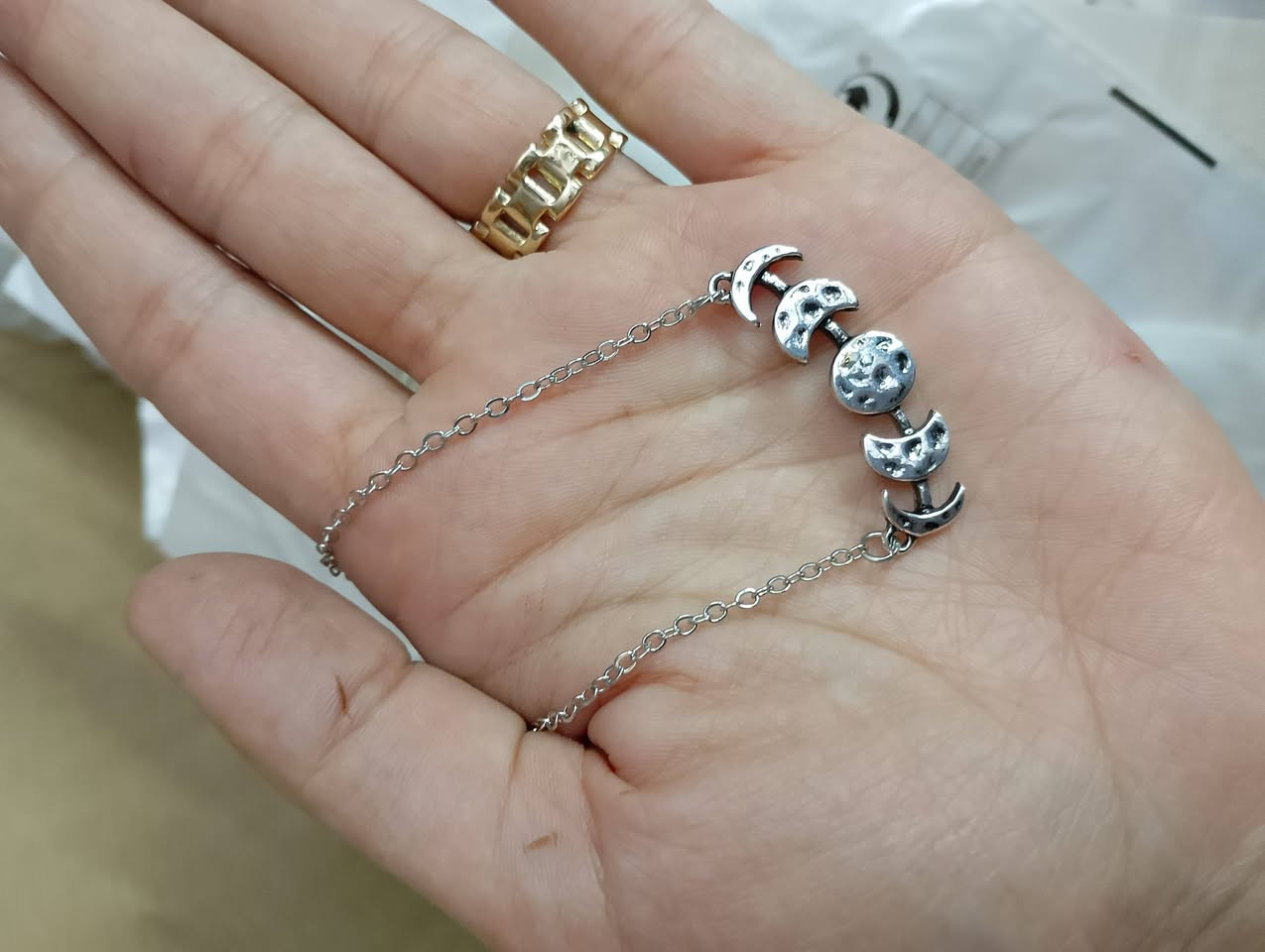 اكسسوارات جمله
30قطعه ب 10
50قطعه ب 15
70قطعه ب 20
100قطعه ب 30
توصيل ناصريه الفين محافضات 3


**إذا كنت صاحب هذا الإعلان وتريد حذفه لأي سبب، رجاءا أرسل رسالة إلى الدعم الفني**