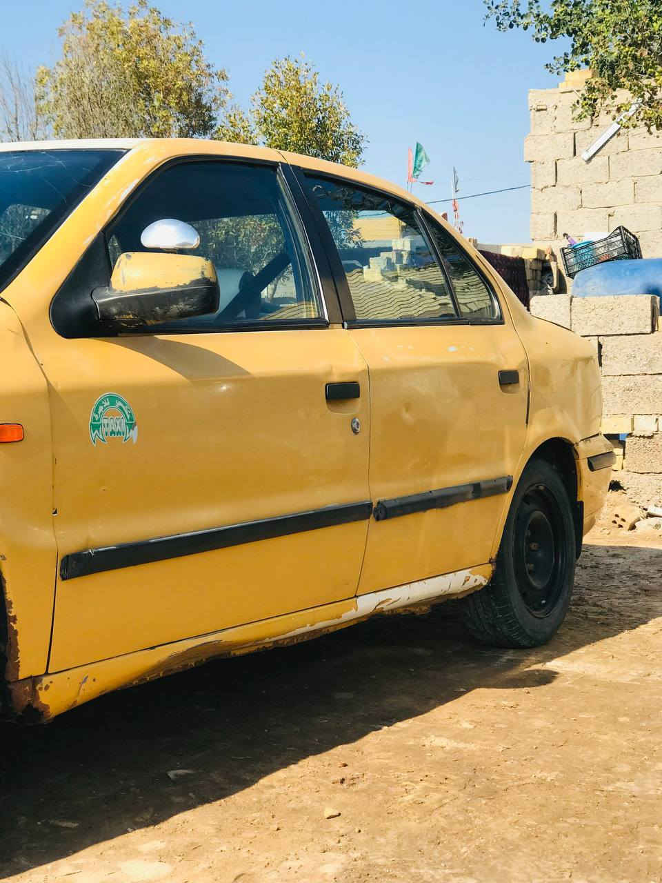 السلام عليكم سمند رقم واسط للبيع او مراوس حسب القناعه
كير ومحرك خير من الله لاتنقيص ولاتبخير 

حداديه كلها جديده 

مصفره هيئه وغرامات شرط التحويل 

داخله مدوشم ومرتب  

مسجل وسماعات 4 جدد

حساسات خلفيه

تخم تاير جديد 

تبريد تدفئه شغاله 

الكشر شوفت العين 

ترايك وين مايعجبك سياره جانيها على ايدي السعر 25 وبيه مجال جداً بسيط

العنوان / بغداد 

الاستفسار / ***********
