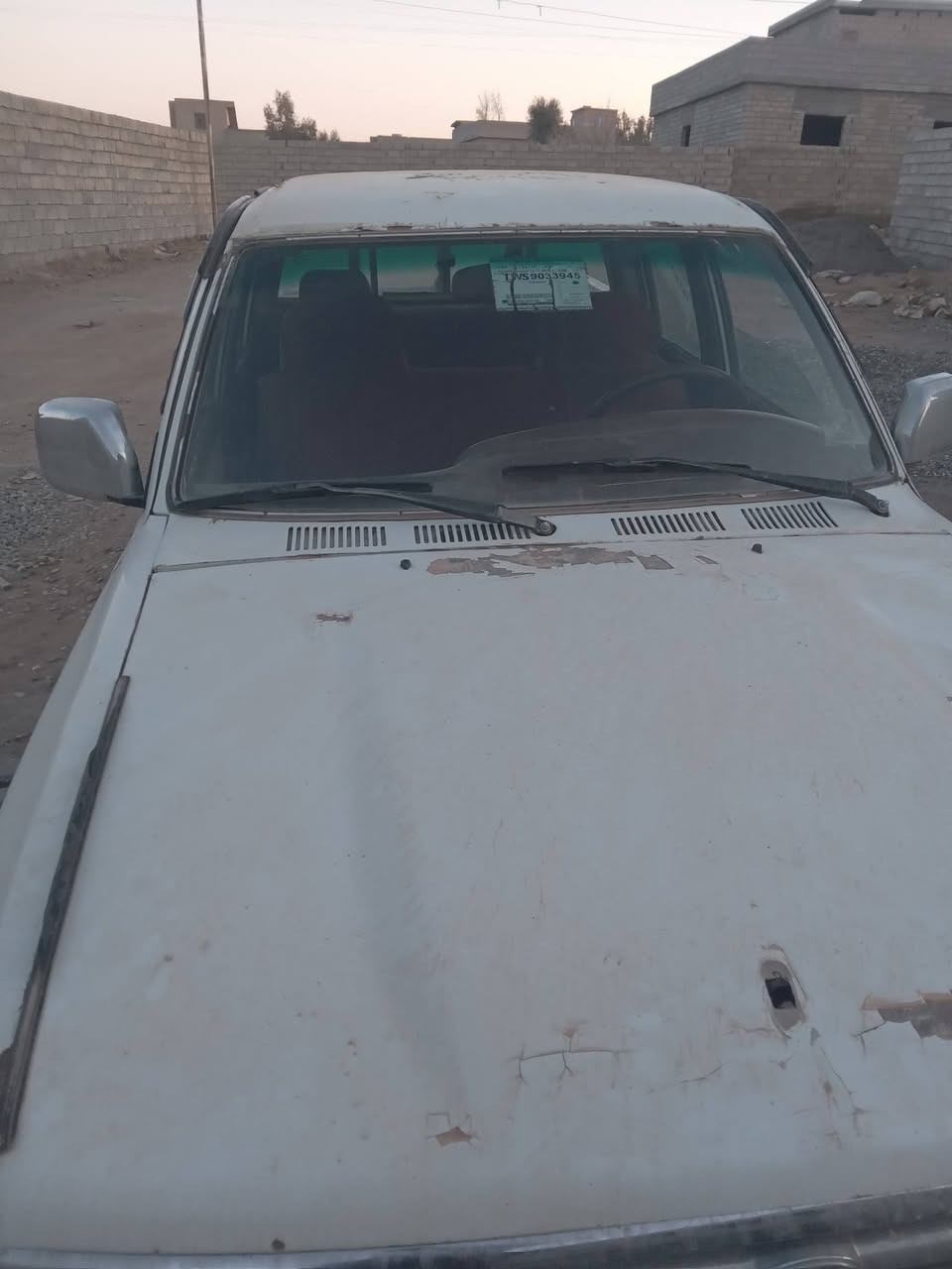 السلام عليكم 
بكم للبيع موديل ٩٦ دبل قمارة الداخل احمر استيرن باور السنوية بأسمي احول تحويل ماسوي وكالة السعر ٤٧ 
***********
