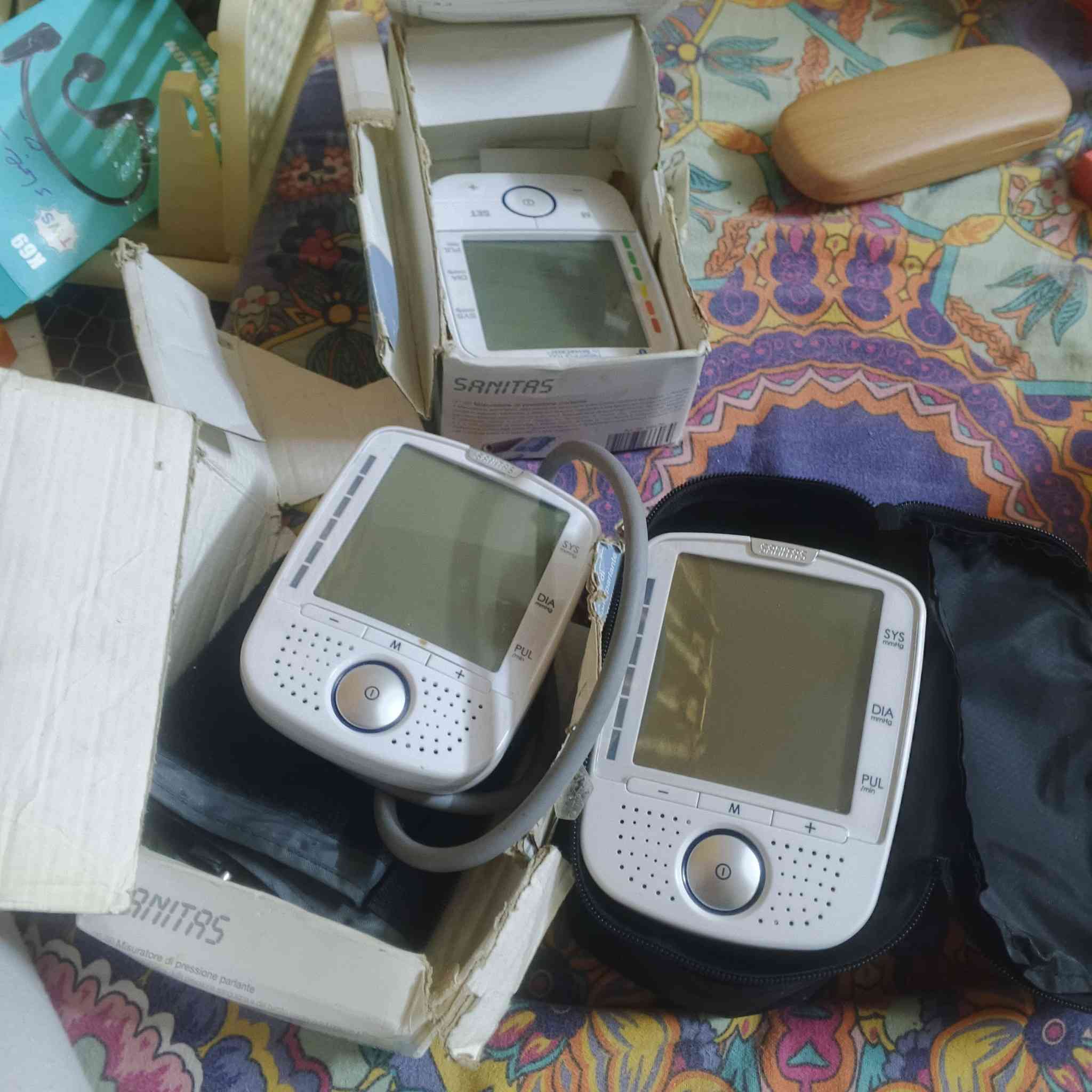 3قطع اجهزه ضغط مال امزون لبيع فحم خوان 3 اتهم 25 الف كلهم


**إذا كنت صاحب هذا الإعلان وتريد حذفه لأي سبب، رجاءا أرسل رسالة إلى الدعم الفني**