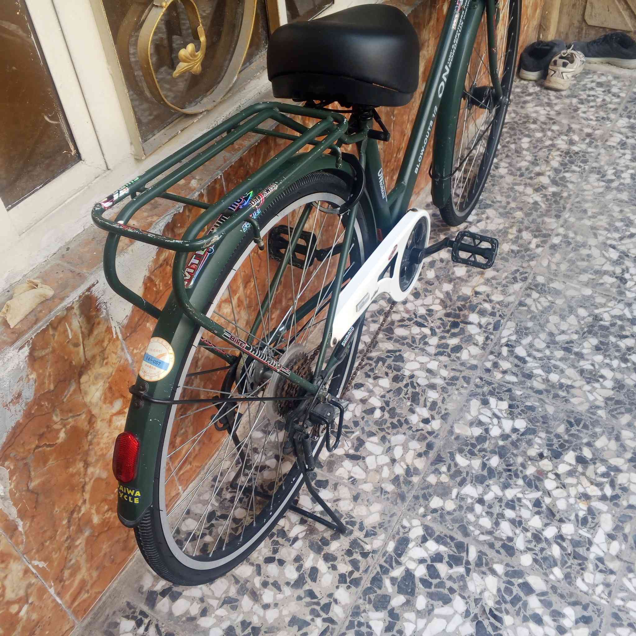 للبيع  170 ألف وبي  مجال مكاني الحريه ***********
