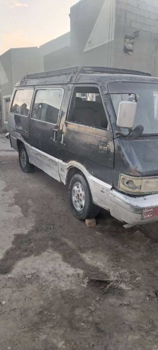 سلام عليكم
من رخصت الادمن المحترم
للبيع هل موجود 
كيا بستا سياحي
موديل 94
رقم ديالئ احمر
تشتغل وتمشي
اصوليه وصاحبه موجود
ابيع هل موجود
مكينه مجفته
كير جيد جدآ
اكسل حلو 
(ابيع هل موجود كوم حديد)
السعر 10قفل قفل قفل
للستفسار ***********
مكان السياره الديوانيه قظاء سومر
