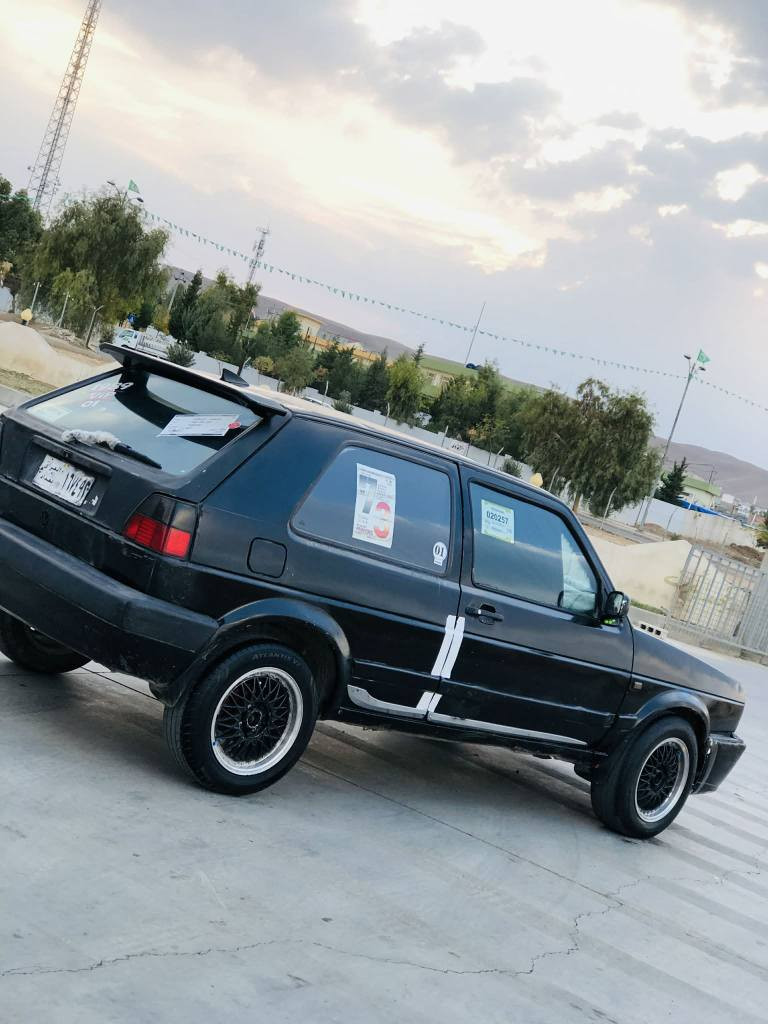 سڵاوی خوا گۆڵف مۆدێل 1988 گێرو مەکینە بەشەرت سەیارەیەکی جایز چوار گێر ئاڕم پلاستیک سلێمانی ئاڕمو ئەوەلیاتی بەشەرت سعریی 11وەرەقەو مەعمەلە ژ.م *********** شمشمل, السليمانية
