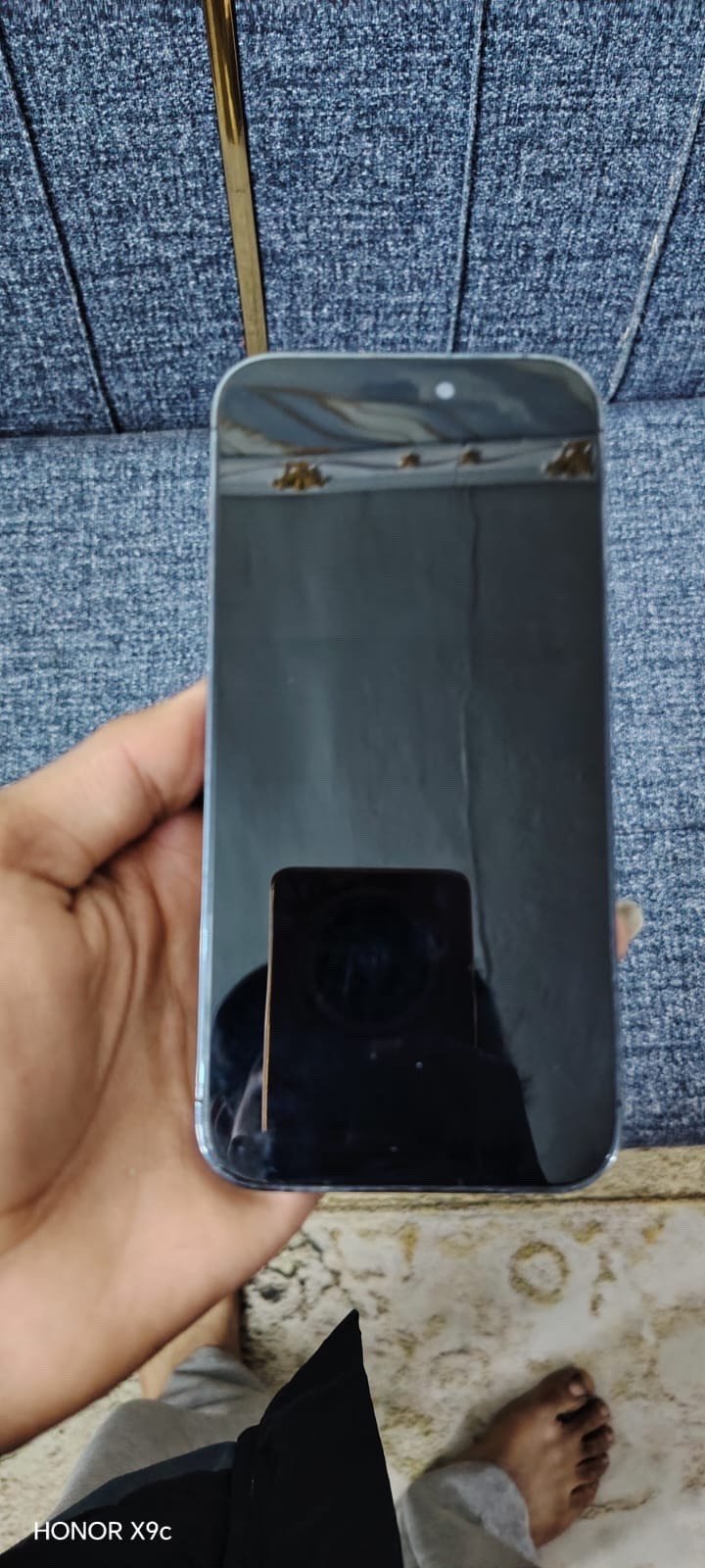 السلام عليكم ايفون 14 برو ماكس 
مبدل شاشة نوعية زينه ✅
الظهر مكسور 
بطاريه اصليه 
مو للبيع رجائًا مراوس فقط ب سامسونج s24 ألترا  او s23 ألترا 