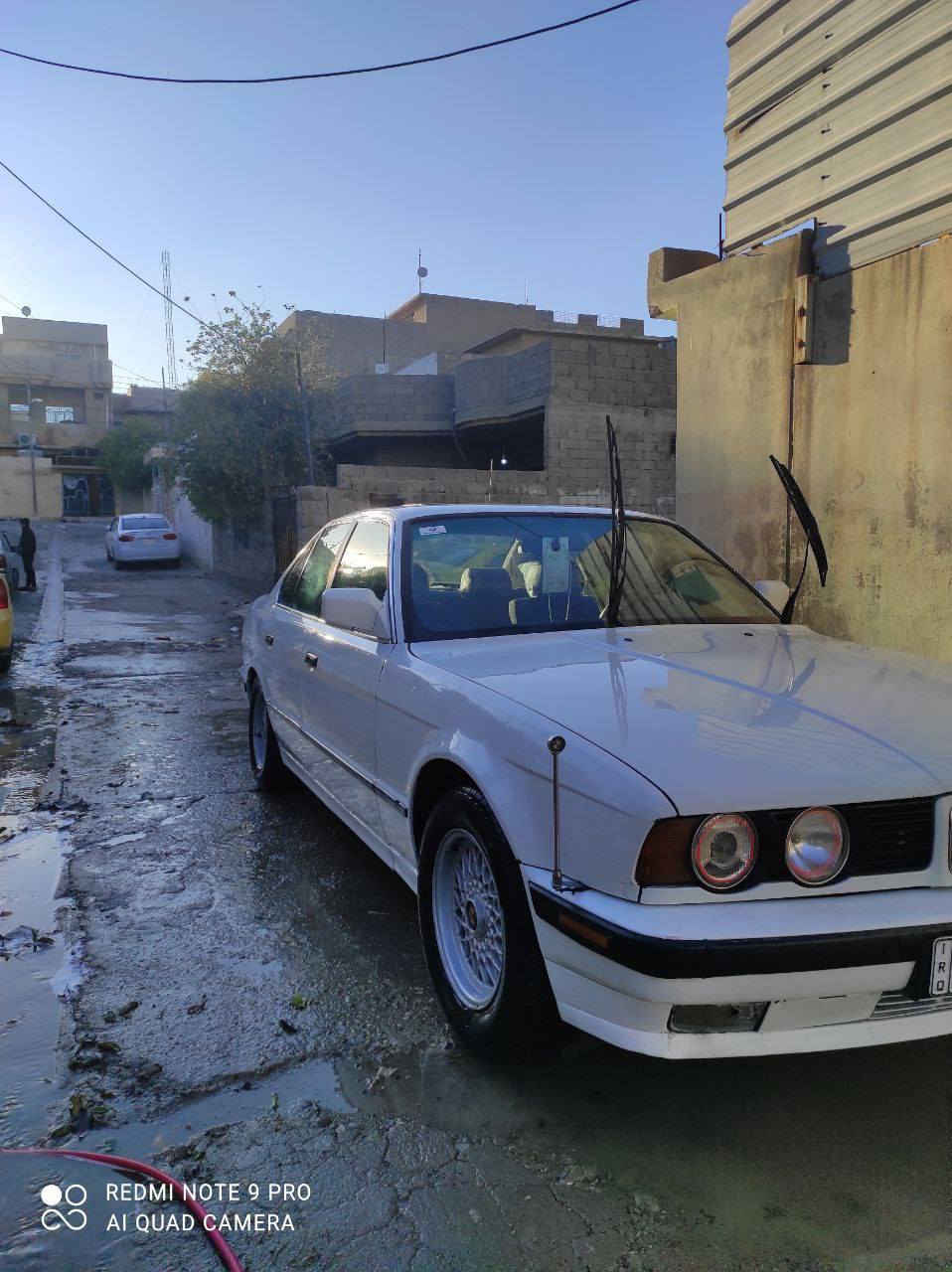 بي ام 525  موديل 88 محدثه 94 توماتيك محرك فل مبدل بيها جاملغ وبوند  السعر 68
الهاتف ***********
