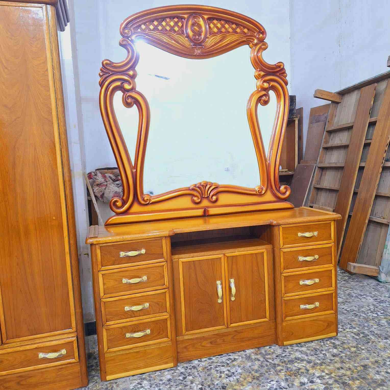 الحجز الأولوية بمراسلة 💭 
غرفه تجذب الذواقيين🍁👌💥
غرفه ام ٦ ملحق صاج وجه وكفه تفصال شغل ثقيل جدن الضهر جرجوبه برغي دفن قاعده وسكف بلوك صاج
واصل  داخل بغداد ولمحافضات بكروه بدون شد فقط توصيل
‏‪+964 777 483 6138‬‏ واتساب
